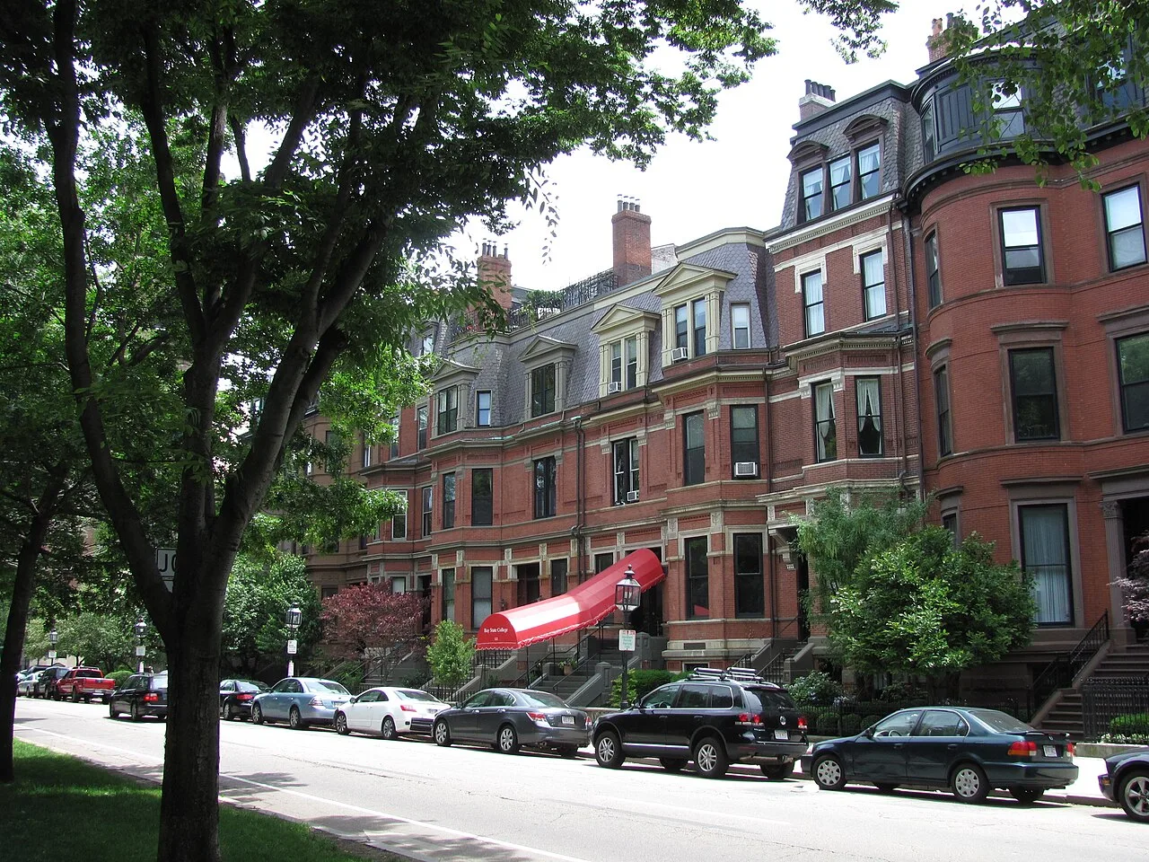 Bay State College