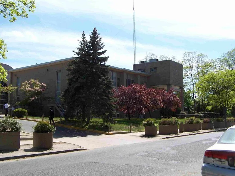 Central Yeshiva Tomchei Tmimim Lubavitz