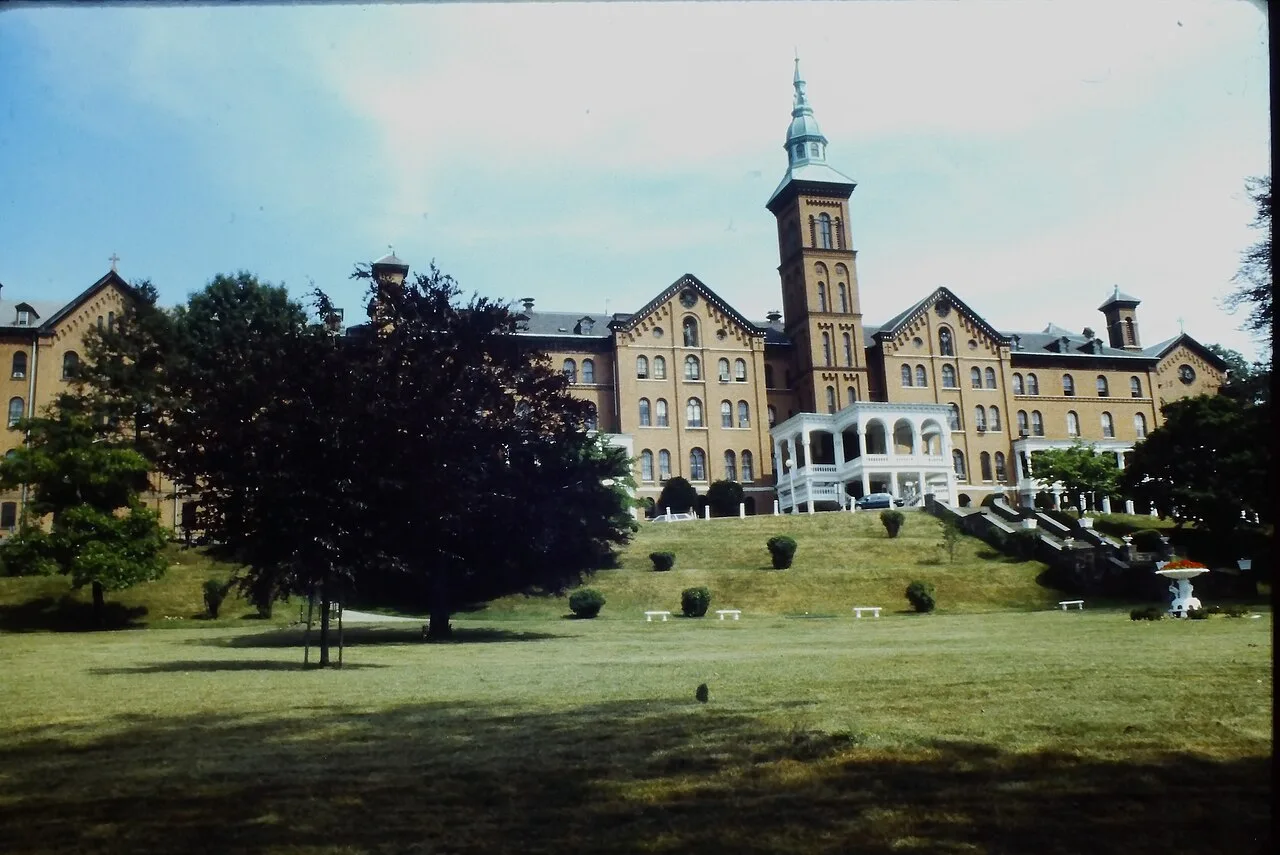 College of Mount Saint Vincent