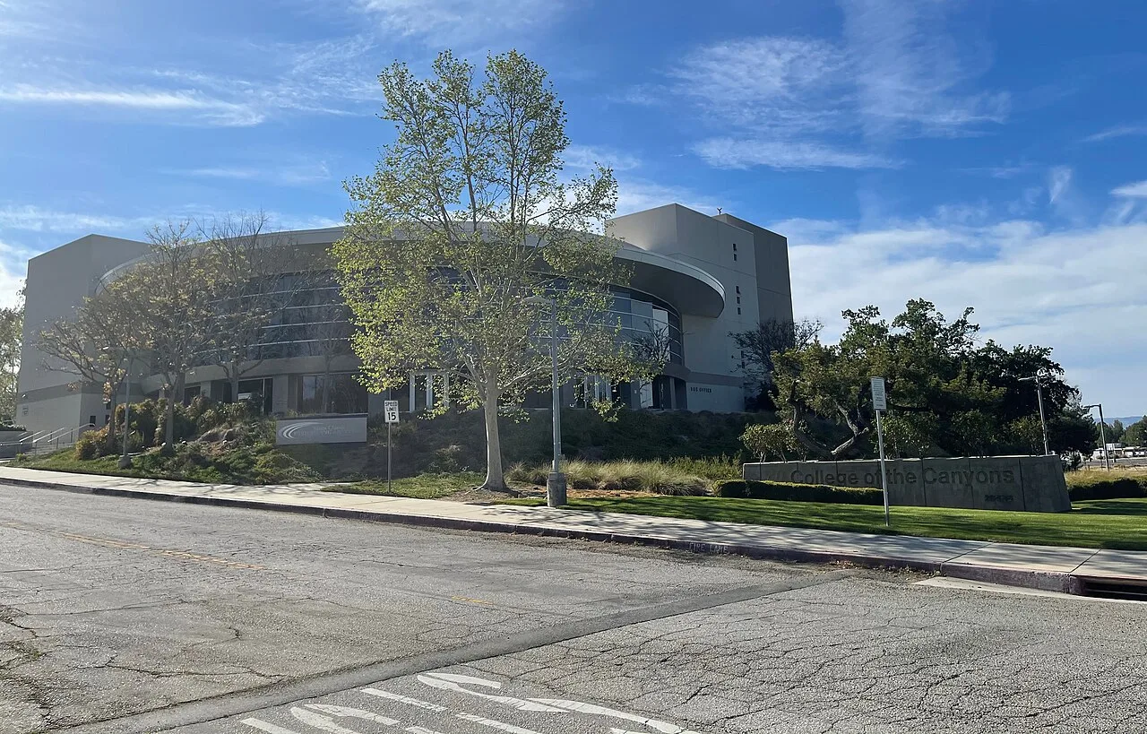 College of the Canyons