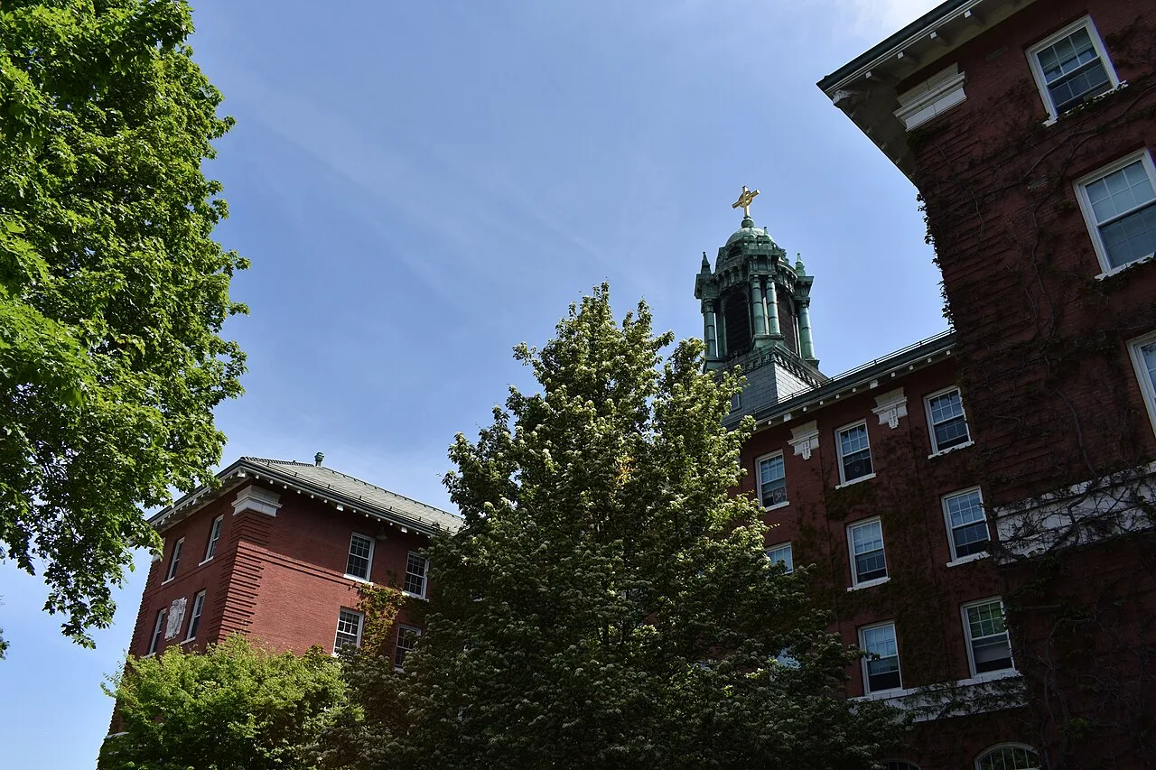 College of the Holy Cross