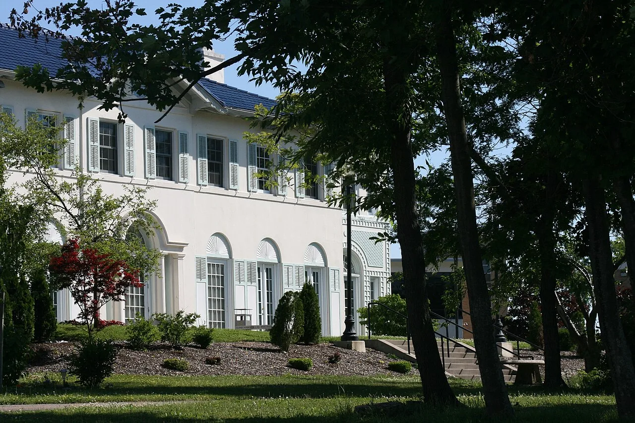 Daemen College