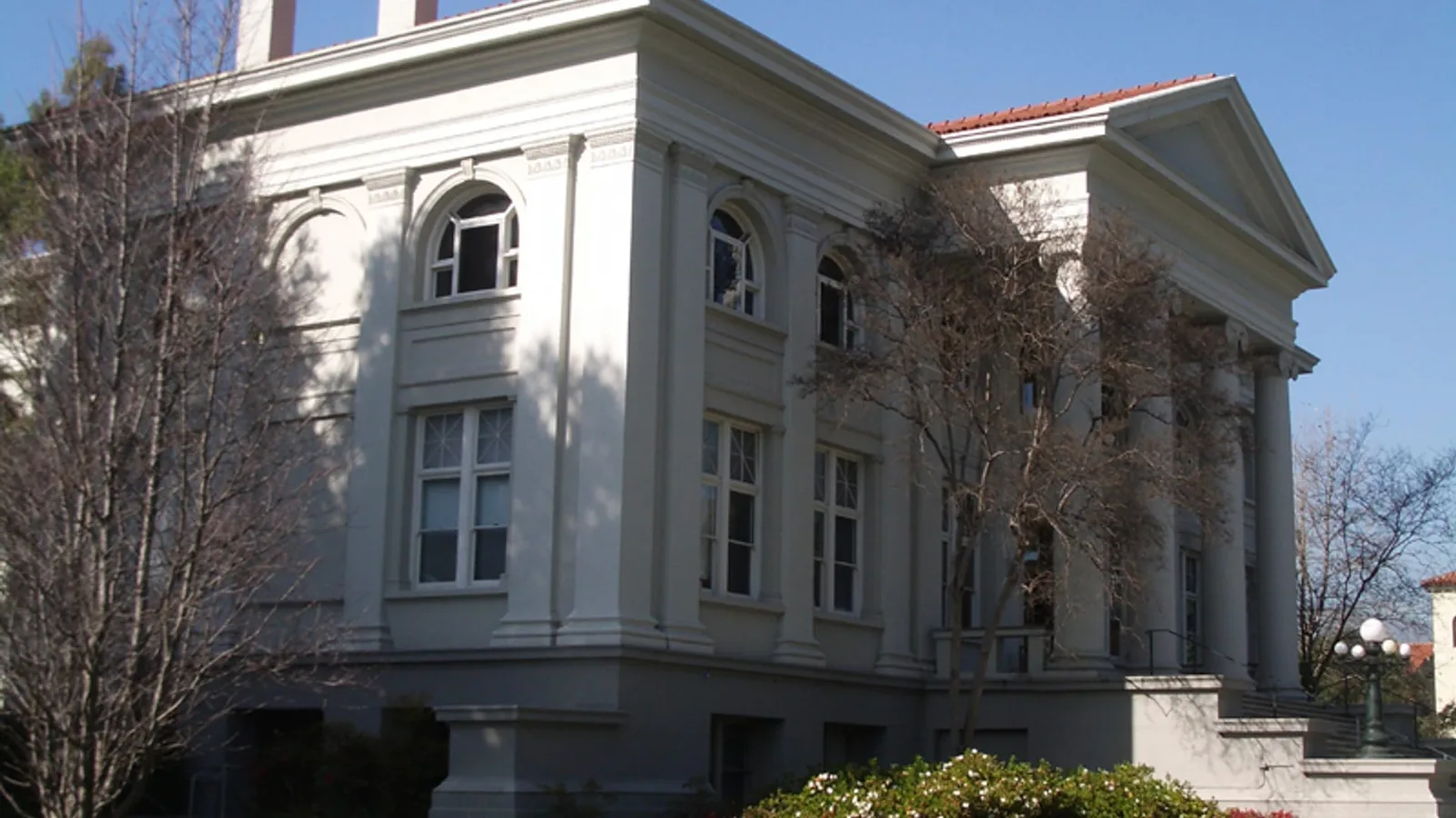 Eastern Gateway Community College