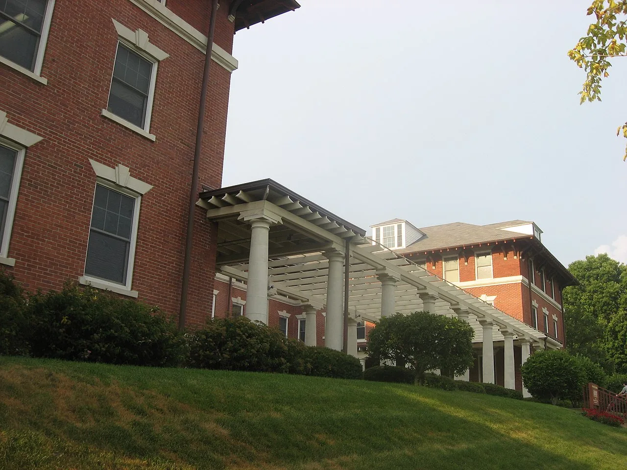 Grace College and Theological Seminary