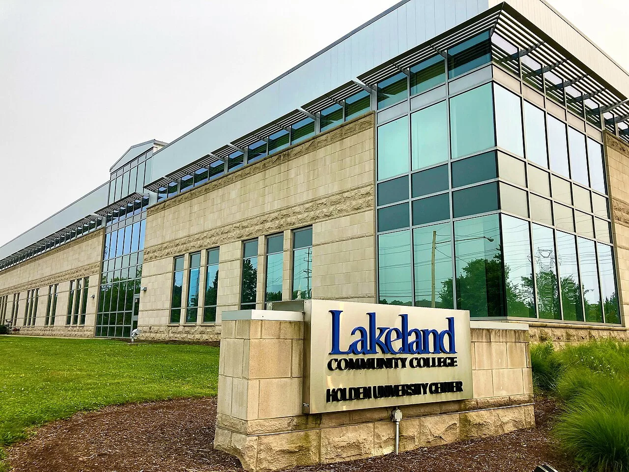Lakeland Community College