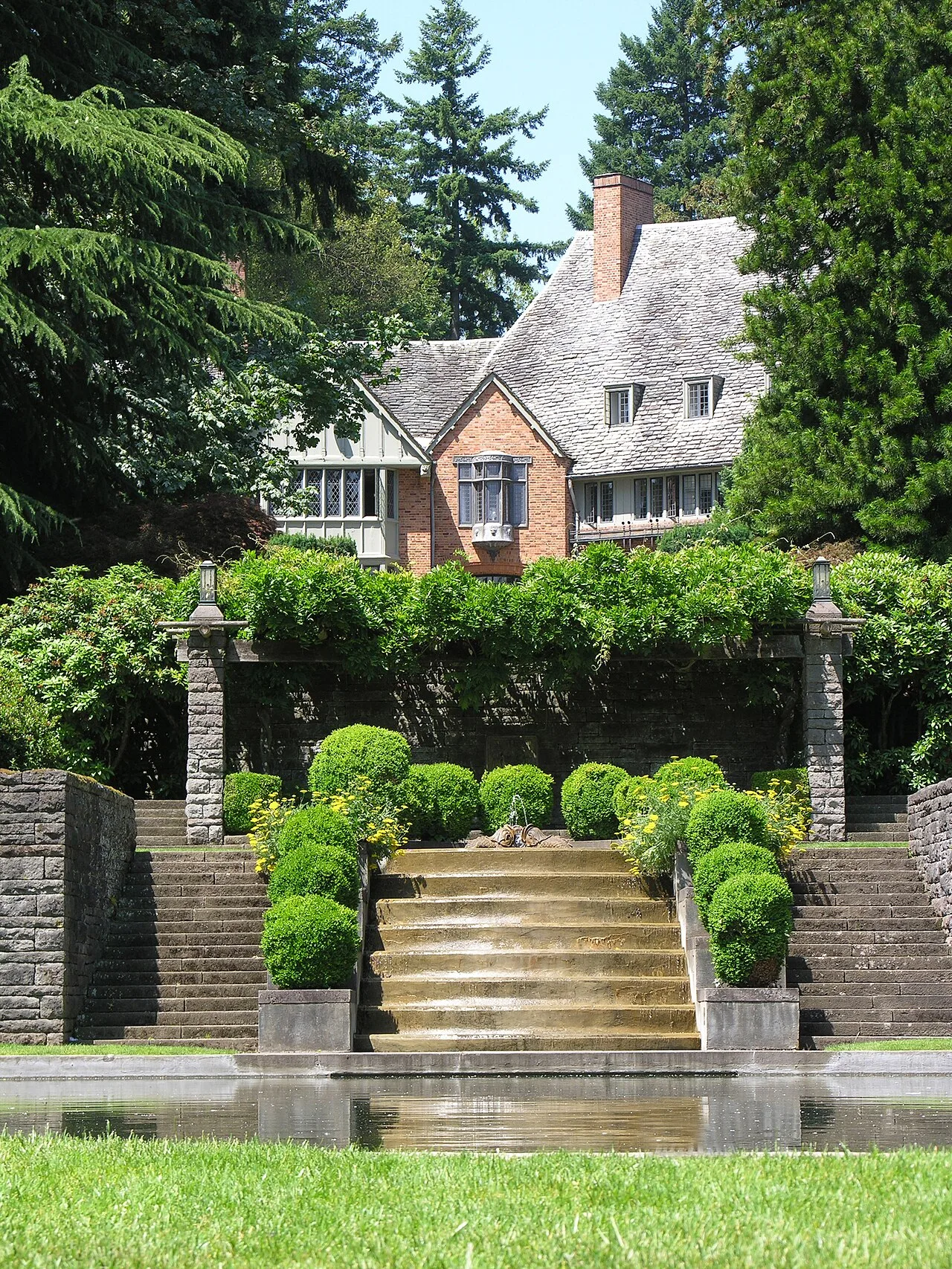 Lewis & Clark College