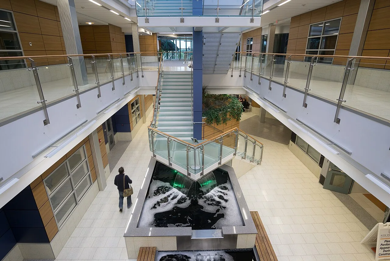 New England Institute of Technology