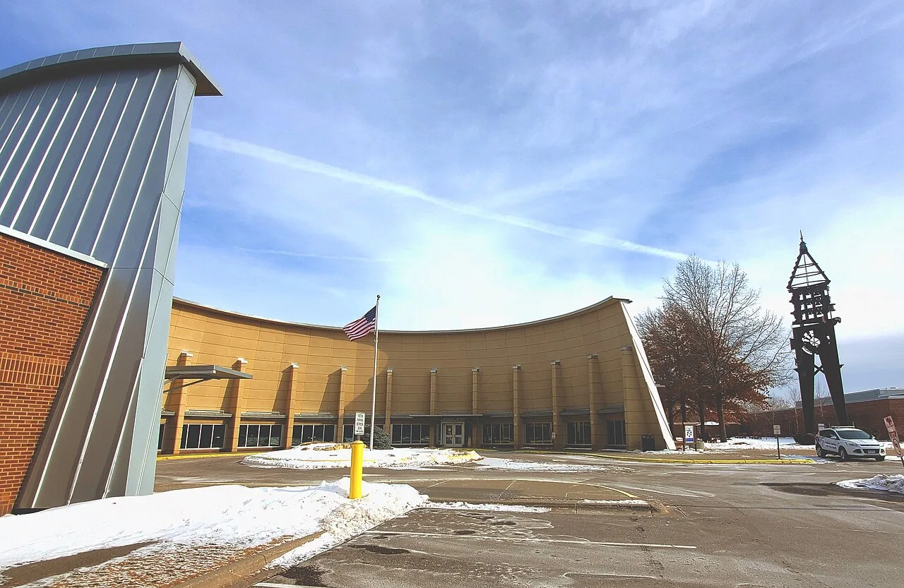 North Hennepin Community College