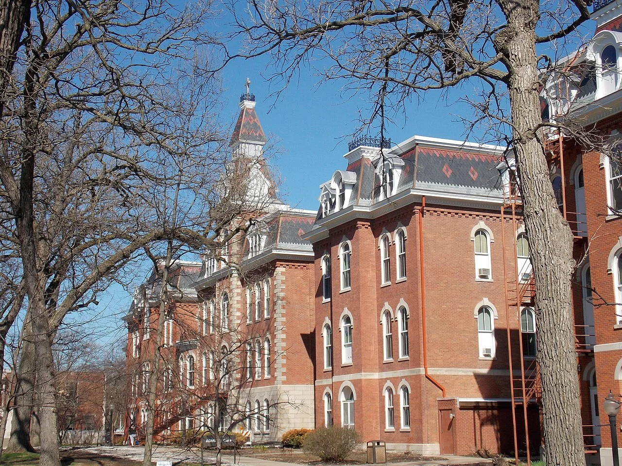 Saint Ambrose University