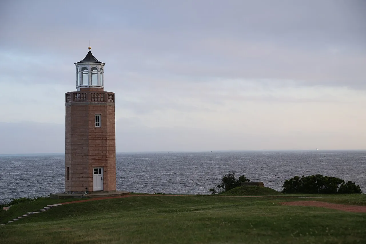 University of Connecticut-Avery Point