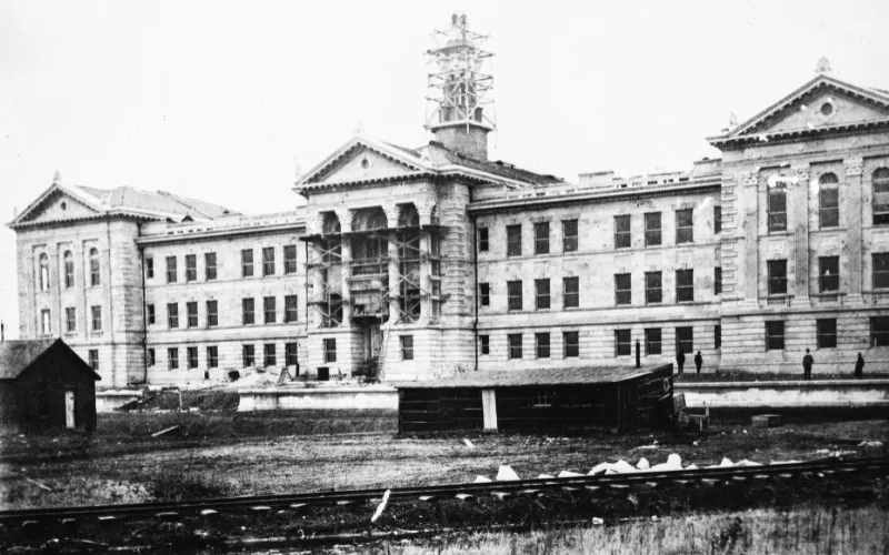 Western Illinois University